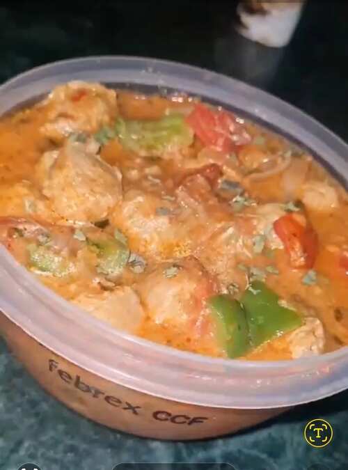 Veg masala soya chunks 