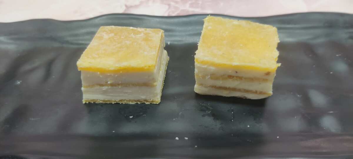 Aam Papad White Chocolate Barfi/Sandwich