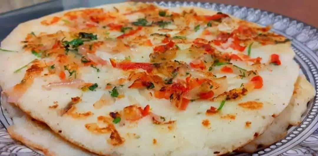 Onion tomato uthaapa