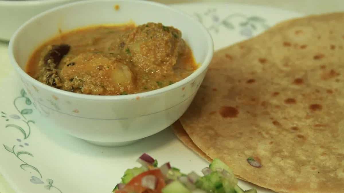 Kashmiri Dum Aloo Recipe: A Traditional No-Onion, No-Garlic Curry