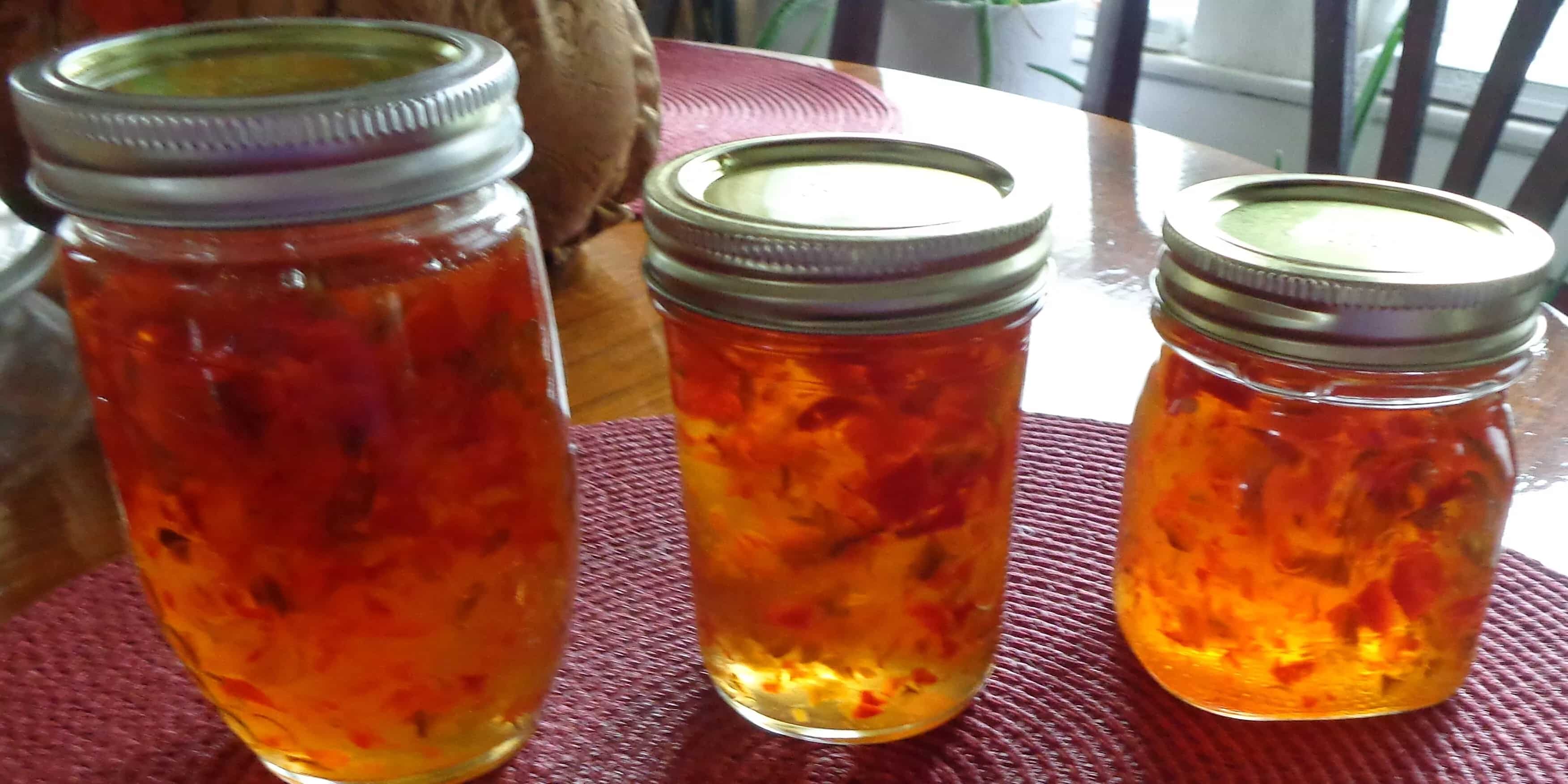 How to make Red And Green Christmas Jalapeno Jelly Recipe
