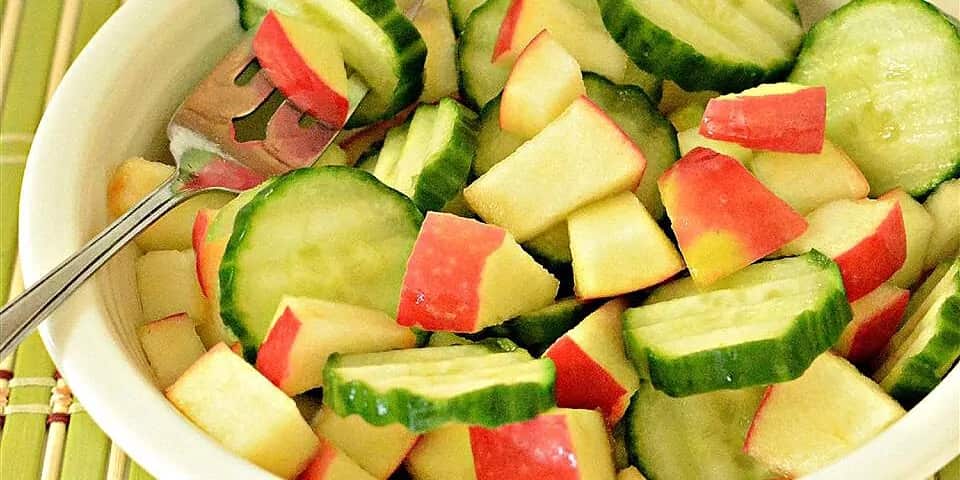 How to make Cucumber And Apple Salad Recipe