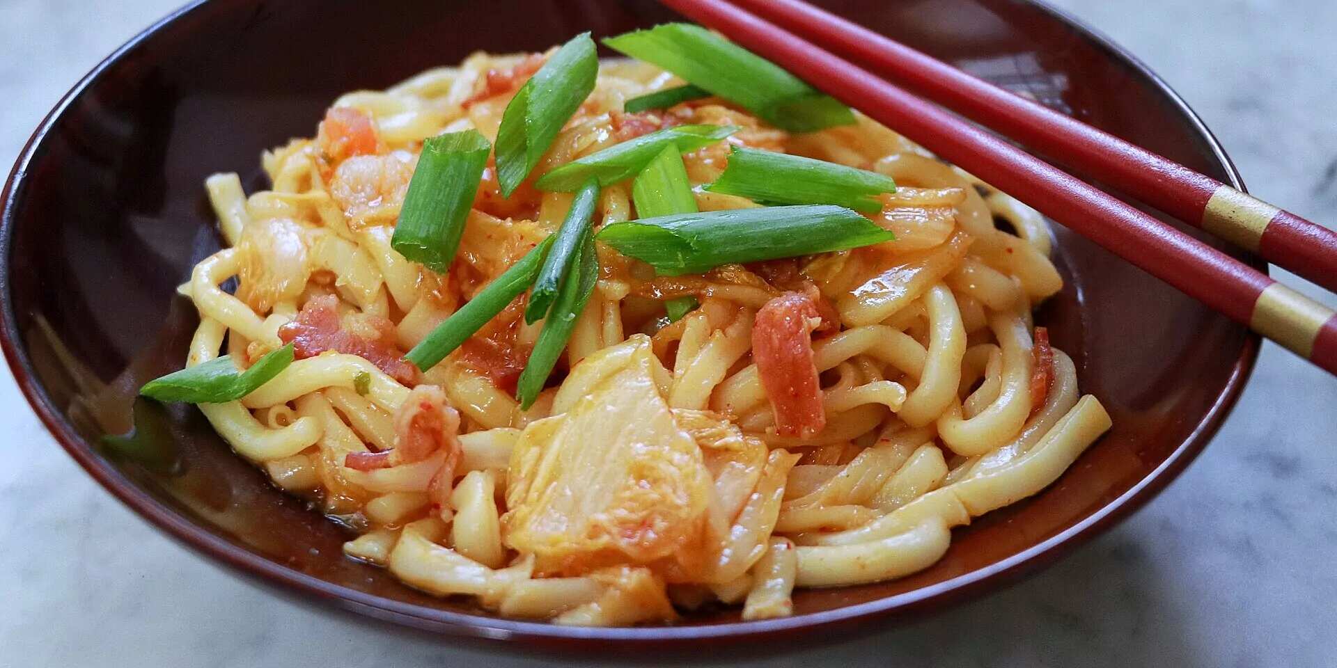 How to make Kimchi Udon Noodle Stirfry Recipe