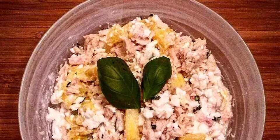 Robo's Lo-Cal Tuna, Pineapple, Cottage Cheese, And Basil Salad