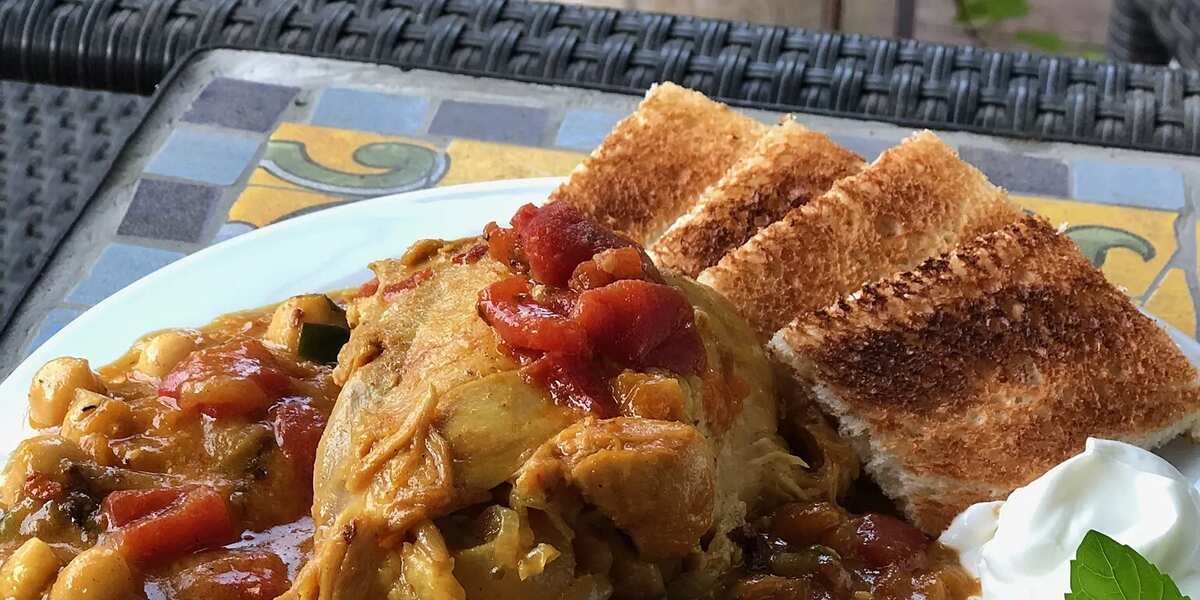 Instant Pot® Chicken Tagine With Apricots And Chickpeas