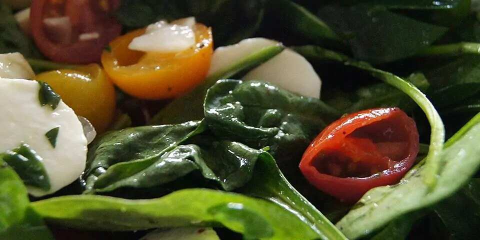 Spinach Caprese Salad Spinach Caprese Salad