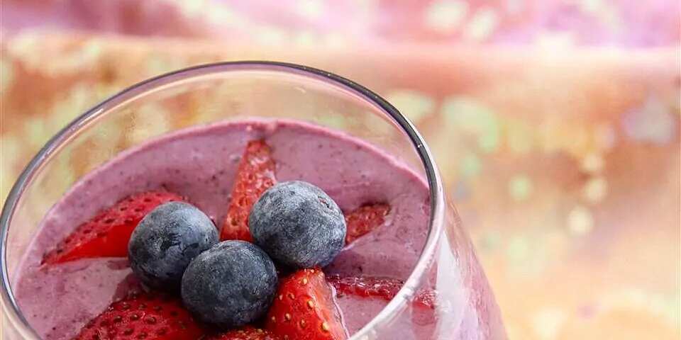 How to make Strawberry And Blueberry Oatmeal Health Shake Recipe
