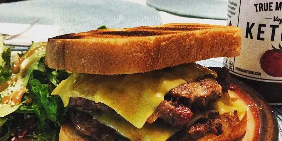 How to make Venison Bacon Burgers Recipe