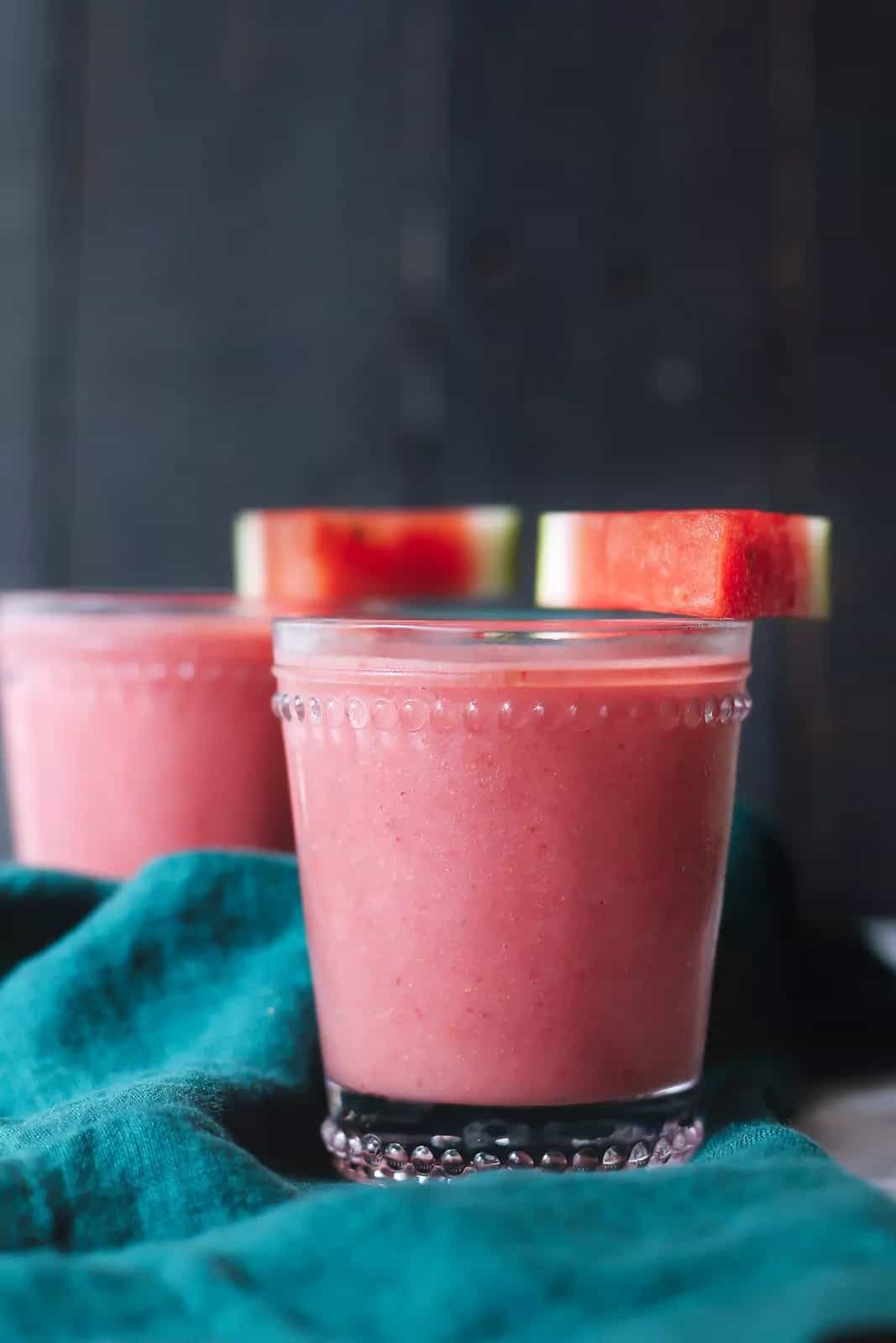 How to make Triple Berry Banana Watermelon Smoothie Recipe