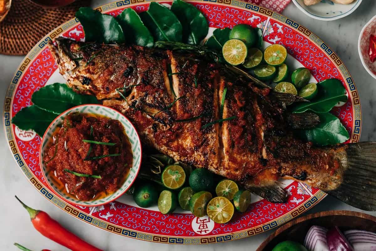 Cách làm Công thức Ikan Bakar kiểu Nonya