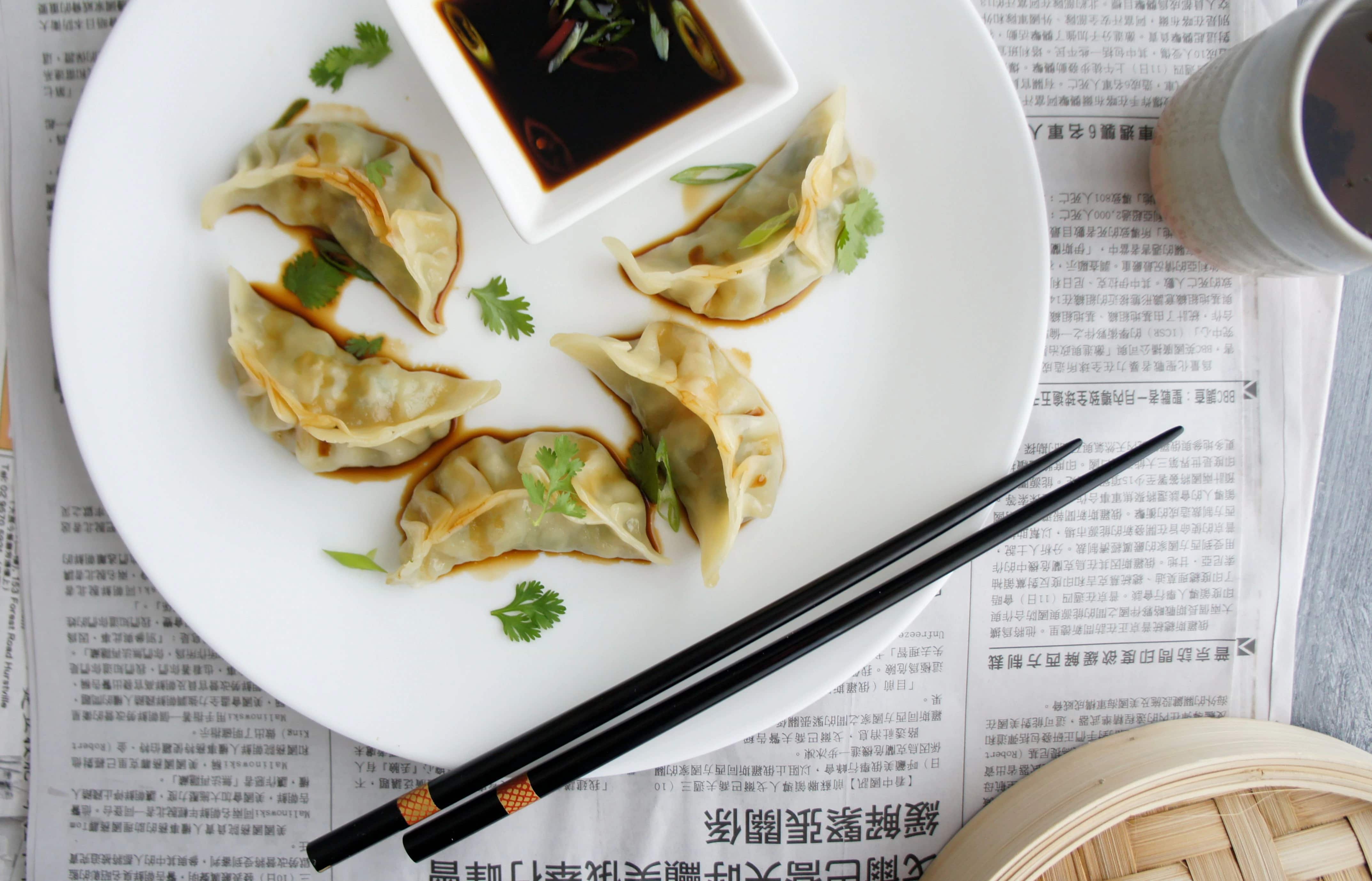 How to make Steamed Dumplings With Prawn And Snow Peas Recipe