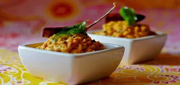How to make Coconut Onion Tamarind Chutney Recipe