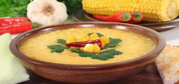 Corn Kernels In Traditional Gravy