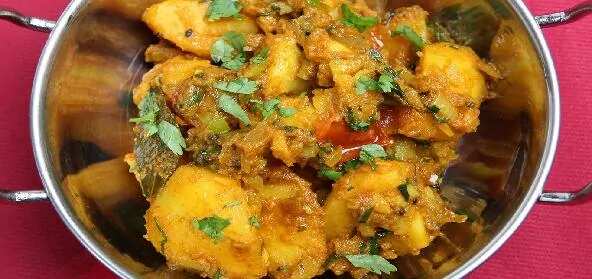 How to make Dum Aloo In Nutty Gravy Recipe