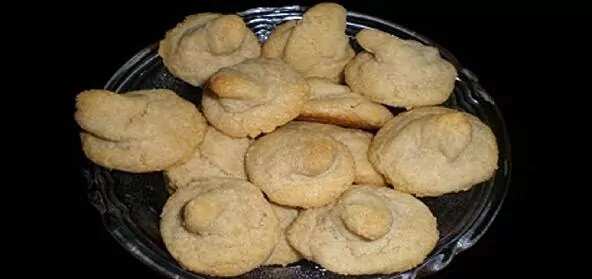 How to make Homemade Cashewnut Cardamom Macaroons Recipe