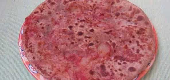 How to make Stuffed Paratha With Aloo And Beetroot Recipe
