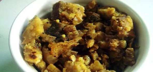 How to make Stuffed Raw Banana Podimas Bread Toast Recipe