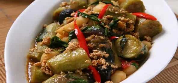 How to make Yum Makhua Yao Recipe