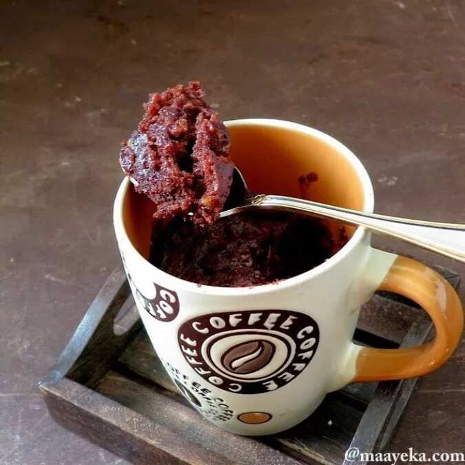 1 Minute Microwave Mug Cake