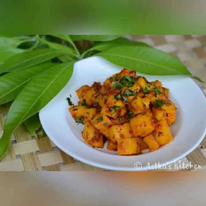 How to make Aam Ki Sabzi (mango Curry) Recipe