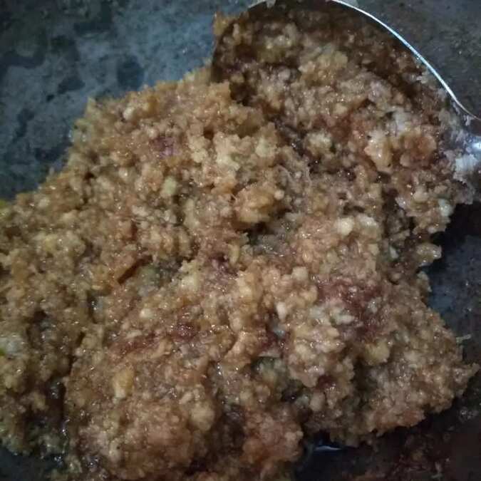 Baked sweet mava smosa