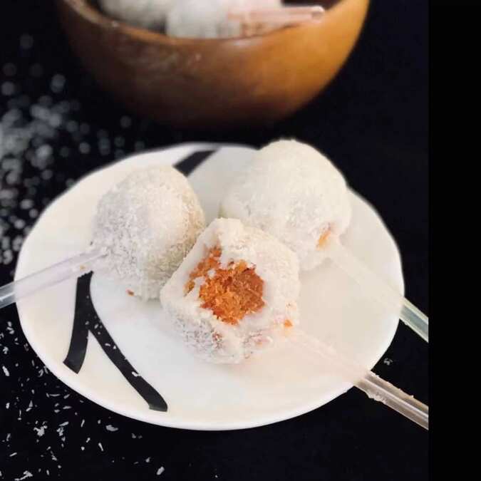 Carrot Halwa Pops
