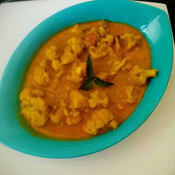 How to make Cauliflower Kurma Recipe