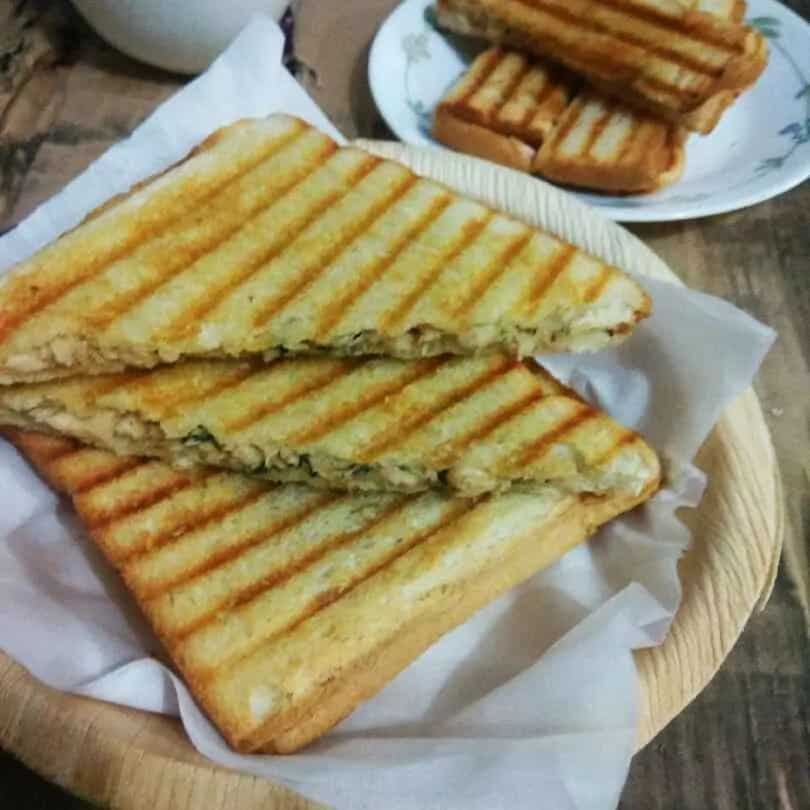 How to make Chicken Mayo Sandwich Recipe