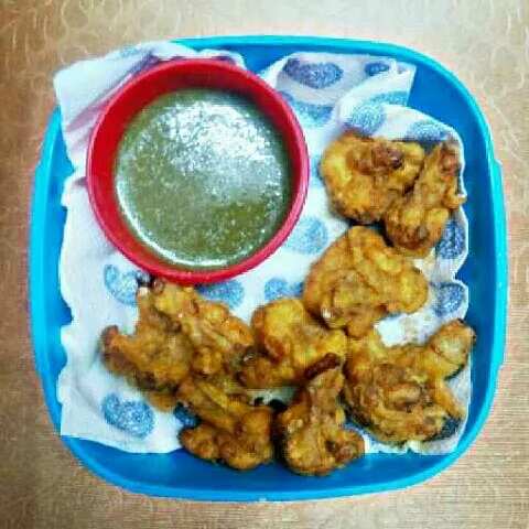 Coliflower Pakodas