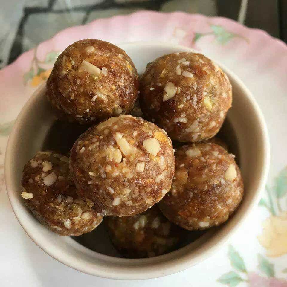 How to make Dates Ladoo Recipe