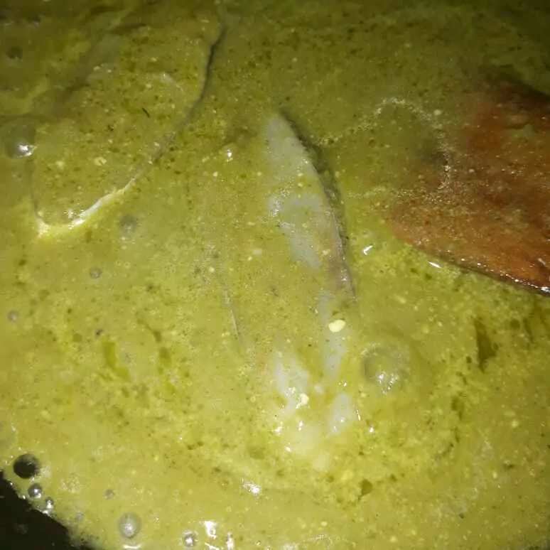 How to make Hara Masala Fish Curry Recipe