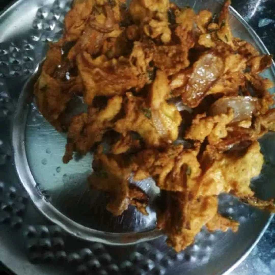 How to make Kanda Bhaji Recipe