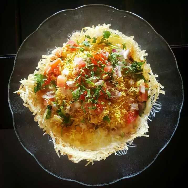 How to make Lachha Tokri Chaat/potato Basket Chaat Recipe