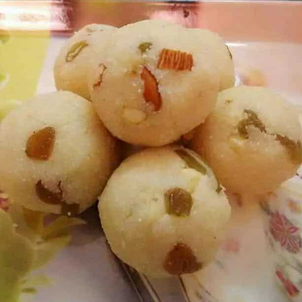 How to make Microwave Rava Ladoo Recipe