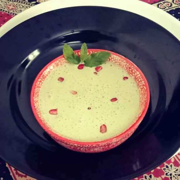 Mint and coriander rayta