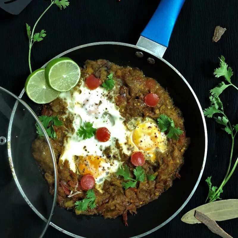 How to make Mirza Ghasemi (roasted Eggplant Dippersian Style) Recipe