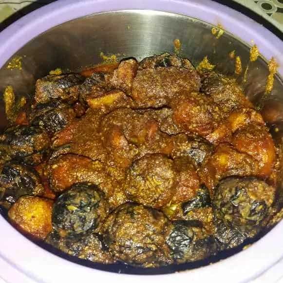 How to make No Onion No Garlicbaingan Aloo Ke Sabzi Recipe