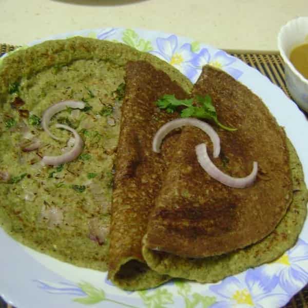 How to make Onion Pesarattu Dosa Recipe