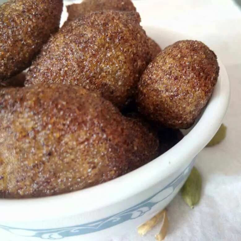 How to make Ripe Banana Fritters (kelya Mulik) Recipe