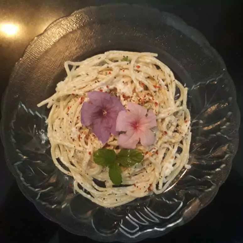 How to make Spaghetti In Yogurt Sauce Recipe