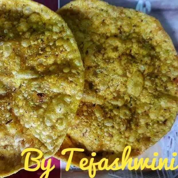 Spicy poori or yadmi