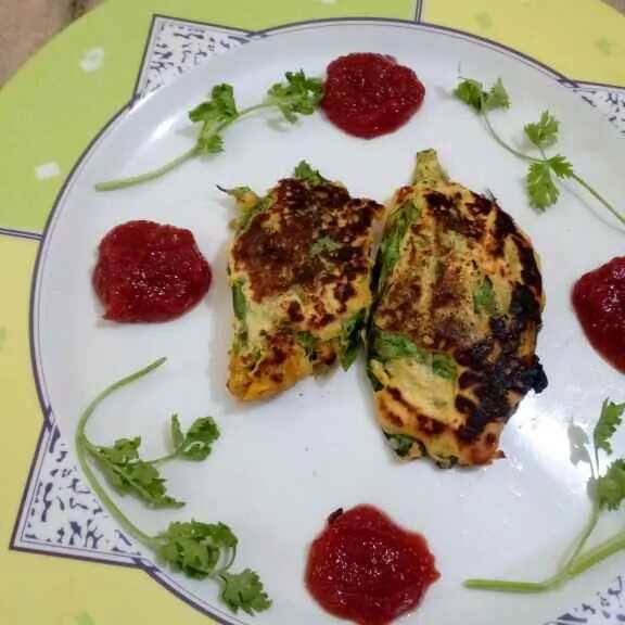 How to make Spinach Corn Pakoras Recipe