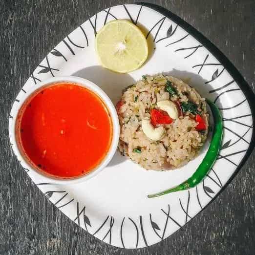 How to make Tangy Tomato Curry With Kashmiri Pulao Recipe