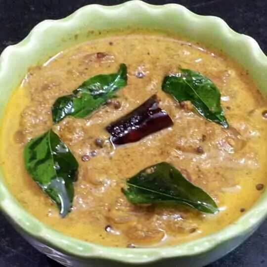 How to make Ulli Theeyal !! (kerala Style Curry Made With Shallots
