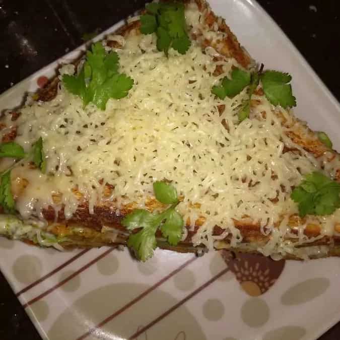 Veg cheese toast