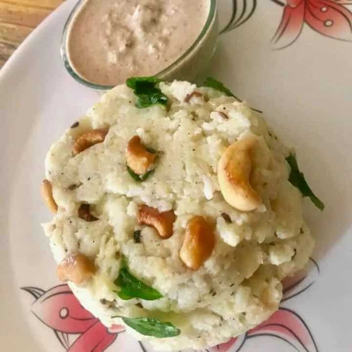 How to make Ven Pongal/katte Pongali Recipe