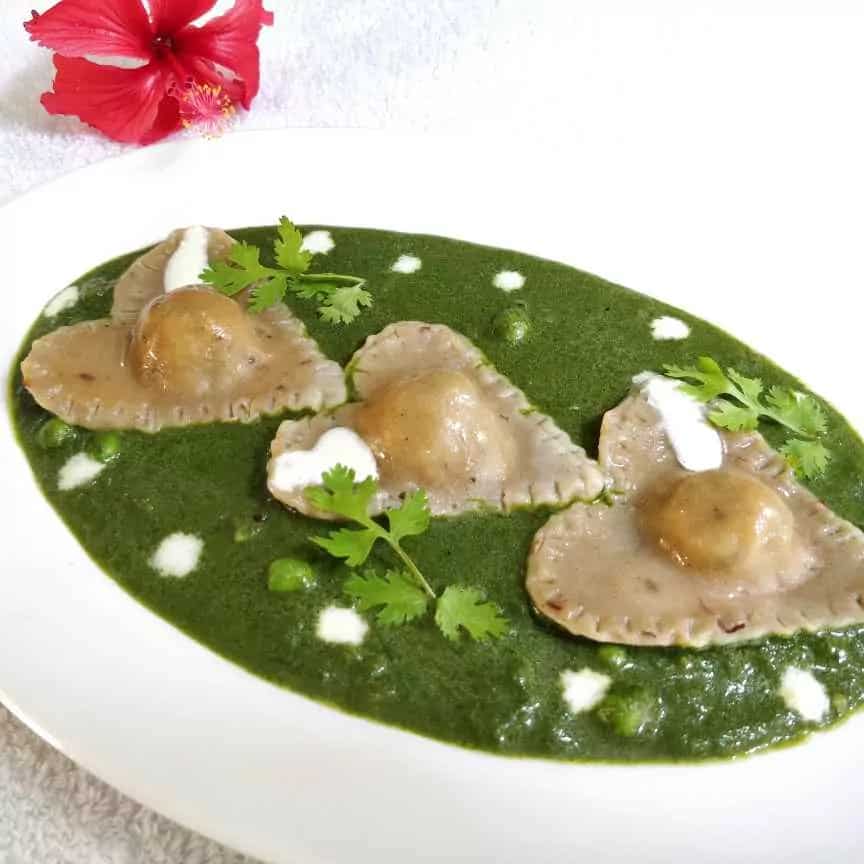 How to make Wheat Ravioli With Malai Palak Paneer Recipe