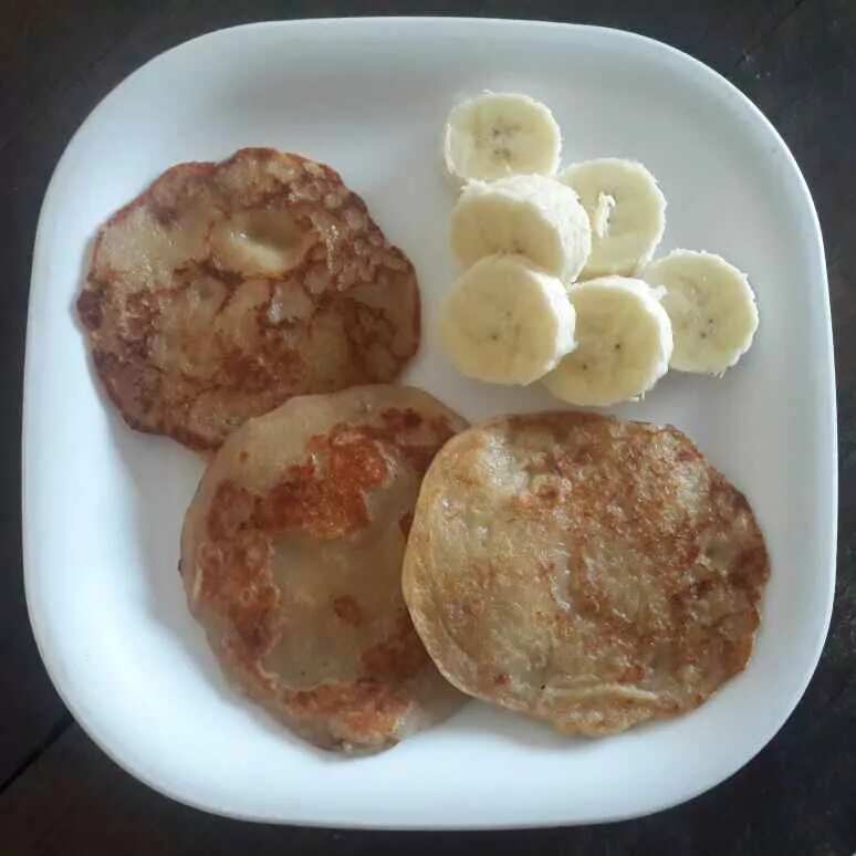 How to make Wholewheat Banana Pancake Recipe