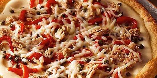 How to make Tuna And Roasted Sweet Pepper Pizza Recipe