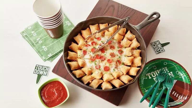 Game Day Pizza Roll Dip